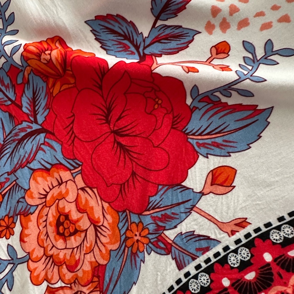 Red Floral Kimono - Picture 9 of 11